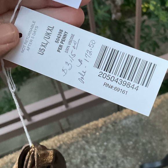 Perse liquid gold metallic drape tank with asymmetrical twist, NWT, Large - Picture 12 of 13